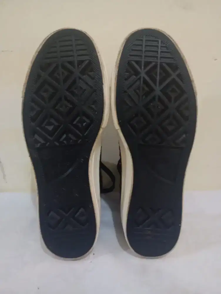 Sepatu CONVERSE ALLSTAR