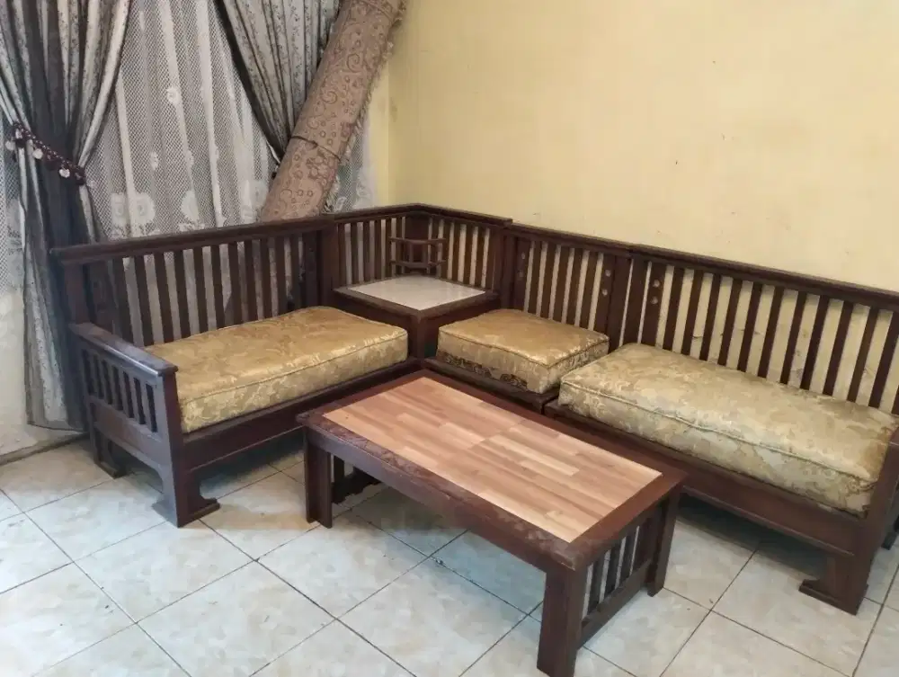 kursi tamu sudut siap pakai, sudah kain baru