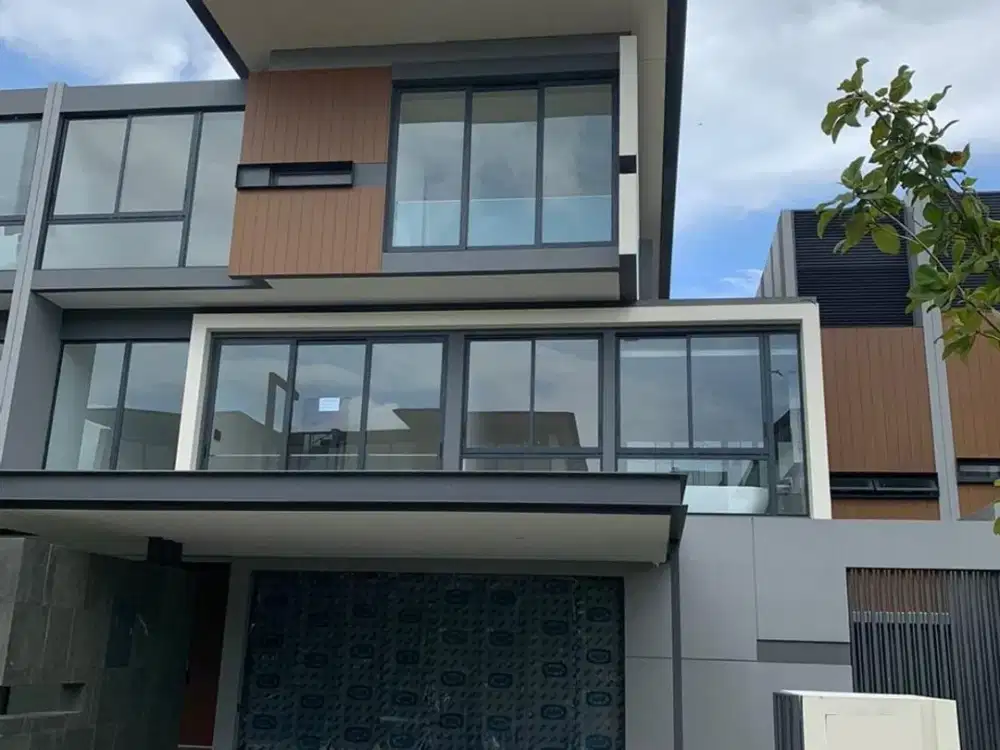 Jual Rumah Langka Lyndon Navapark BSD View Danau Lebar 15