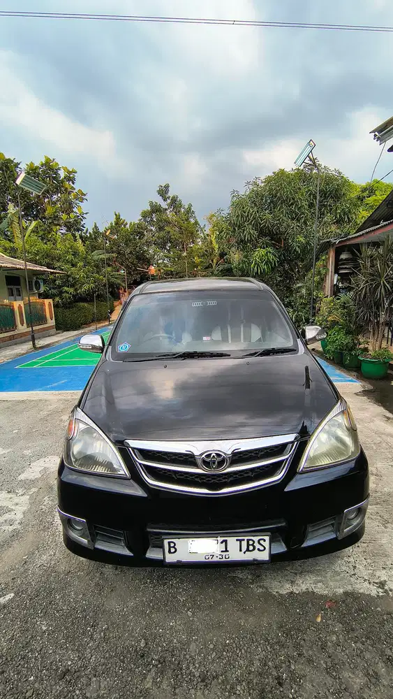 Toyota Avanza 2011 Bensin