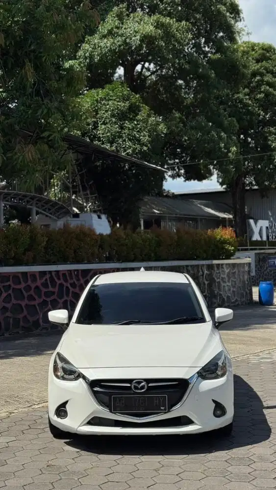 Mazda 2 R Matic Asli AB