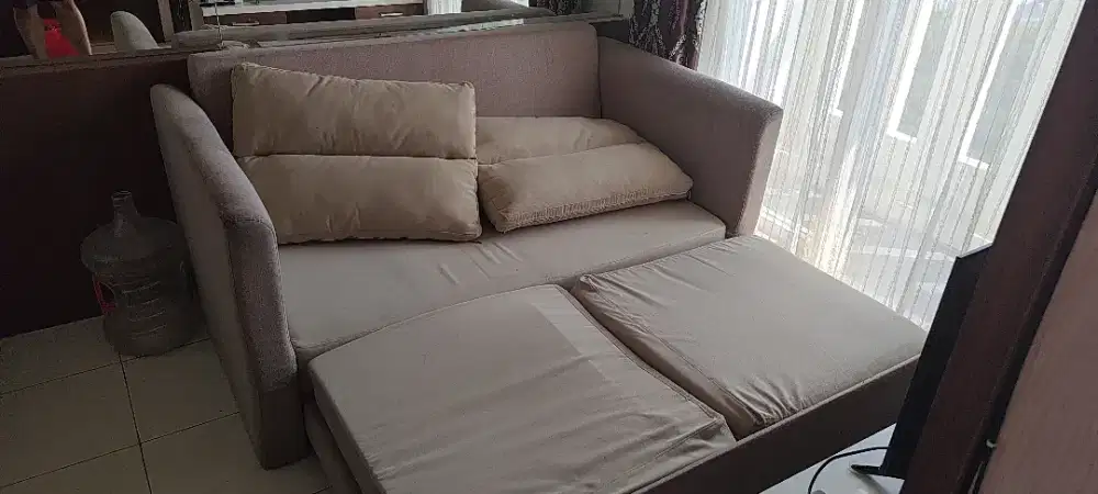 Sofa bed 2 seater 140 x 90