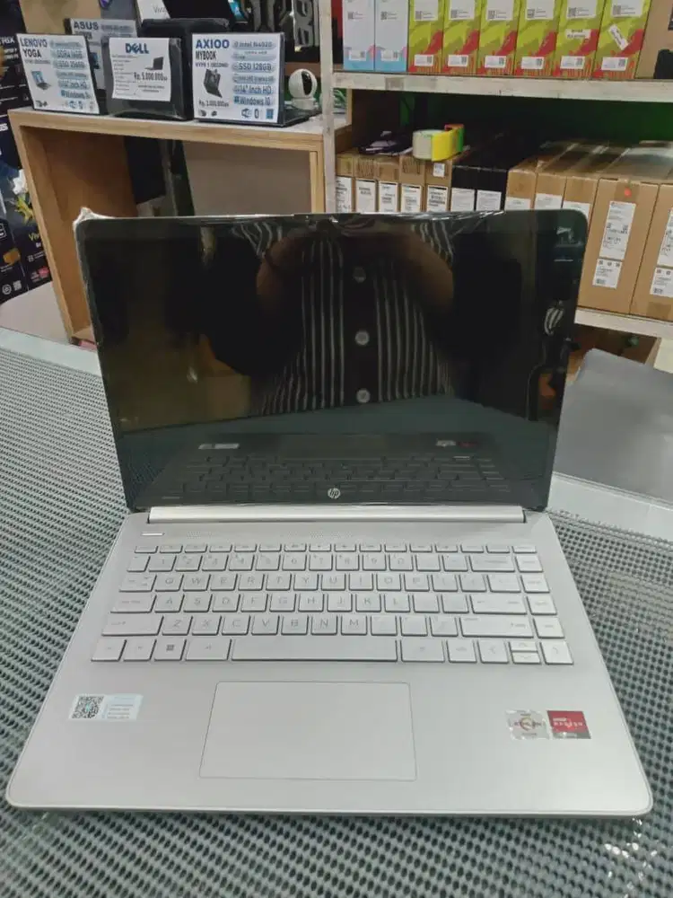 LAPTOP HP 14s AMD ATHLON 3050 8GB 512GB WIN 11 + OFFICE ( SECOND )
