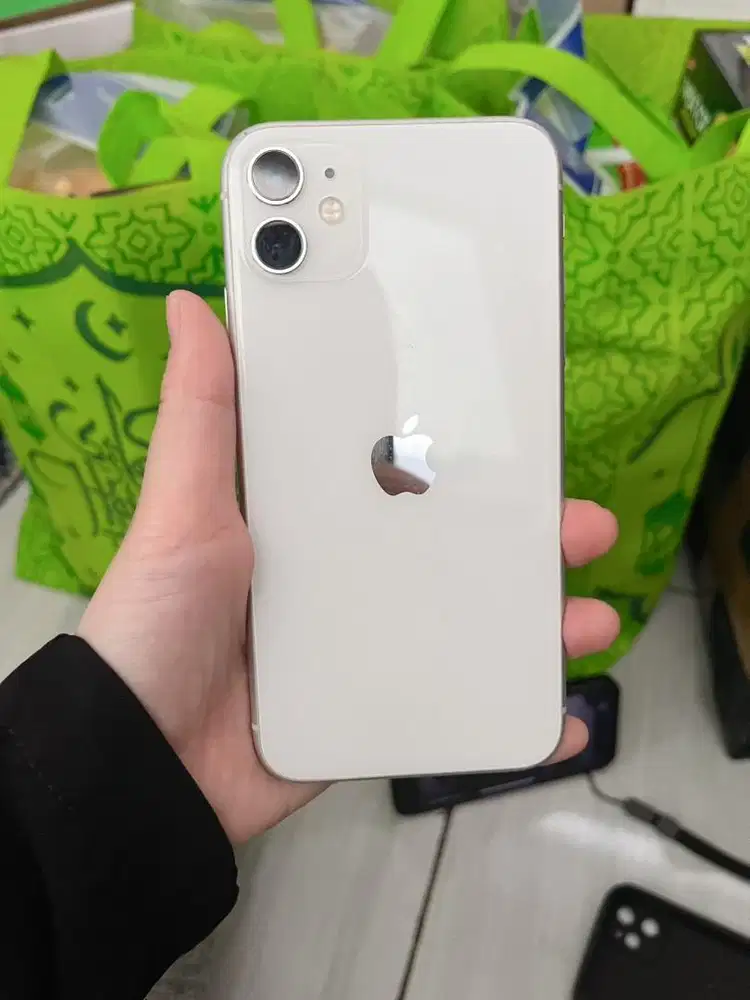 iPhone 11 256 gb inter no minus