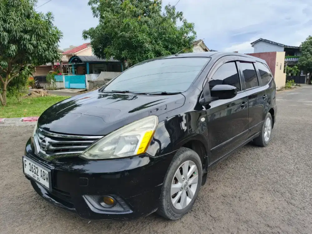 Grand Livina XV at 2014