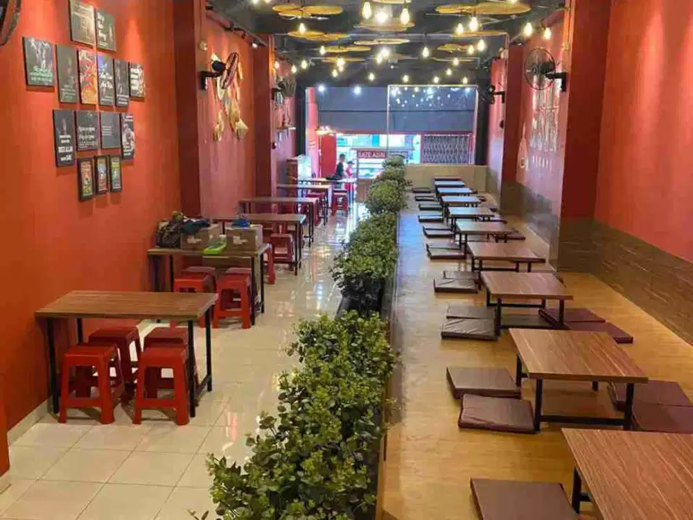 Disewakan Ruko Siap Usaha Di Area Bisnis Coyudan, Cocok Untuk Kantor, Toko, Malam Sangat Ramai utk Kuliner