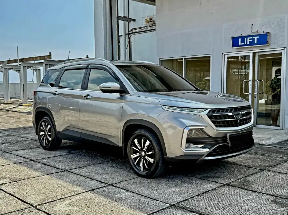 Wuling Almaz Exclusive 7 Seater 2019