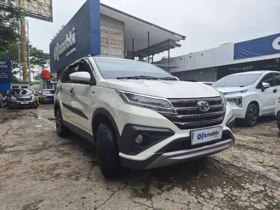 DP MURAH Toyota Rush 1.5 TRD Sportivo Bensin-MT 2018  CUAMD