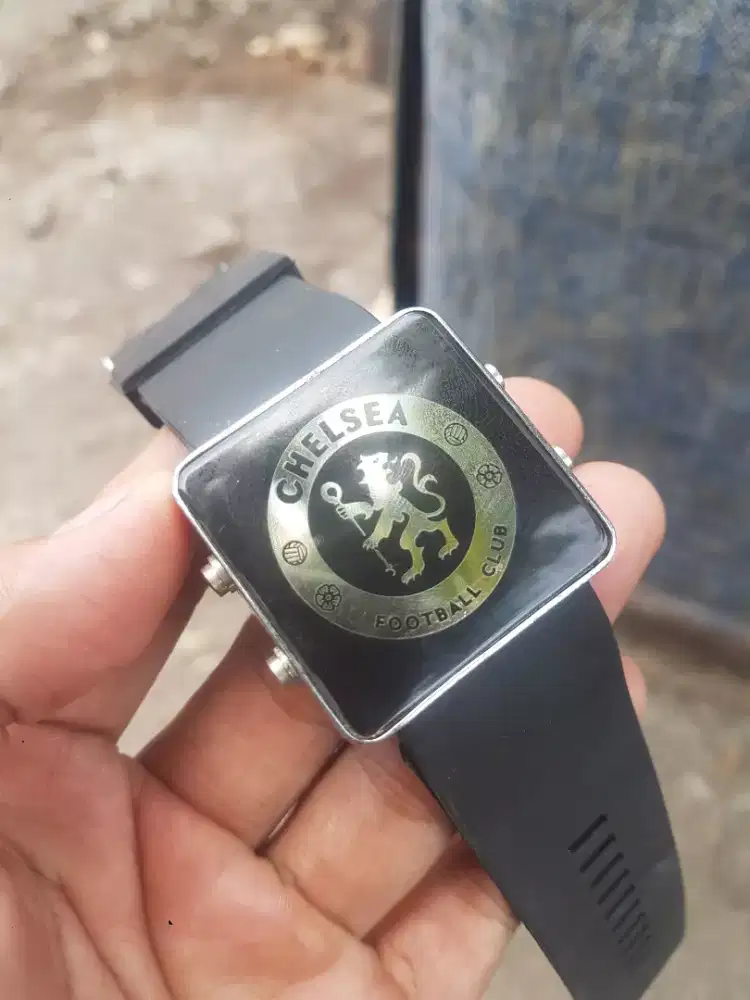 jam futball chelsea LED