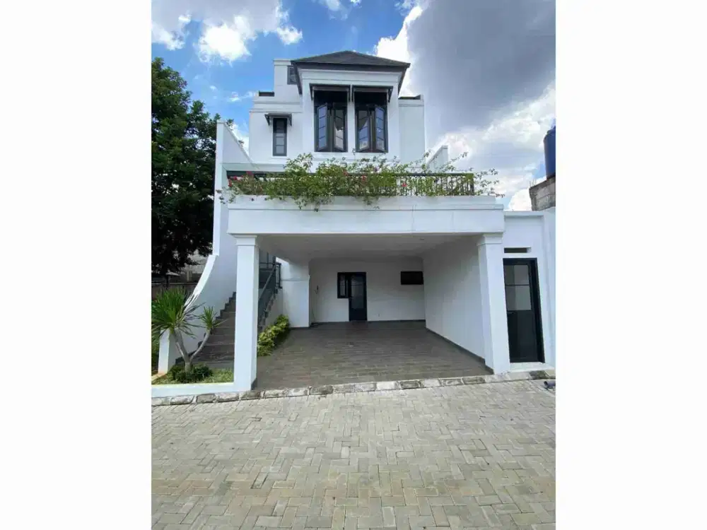 Di Jual Rumah Ekslusif Moderen Strategis, Pinggir Jalan, Dekat Cilandak, Fatmawati