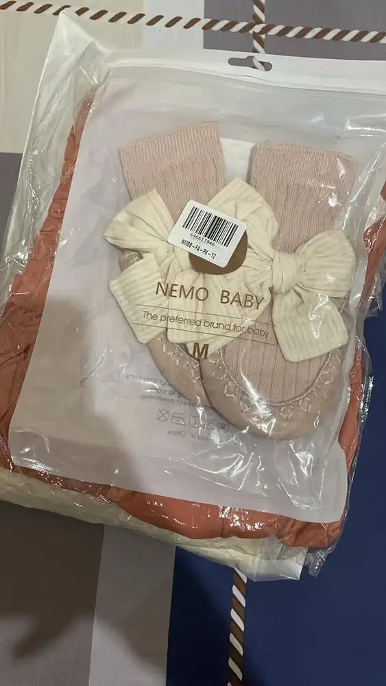Botol susu pompa asi dan baju new born