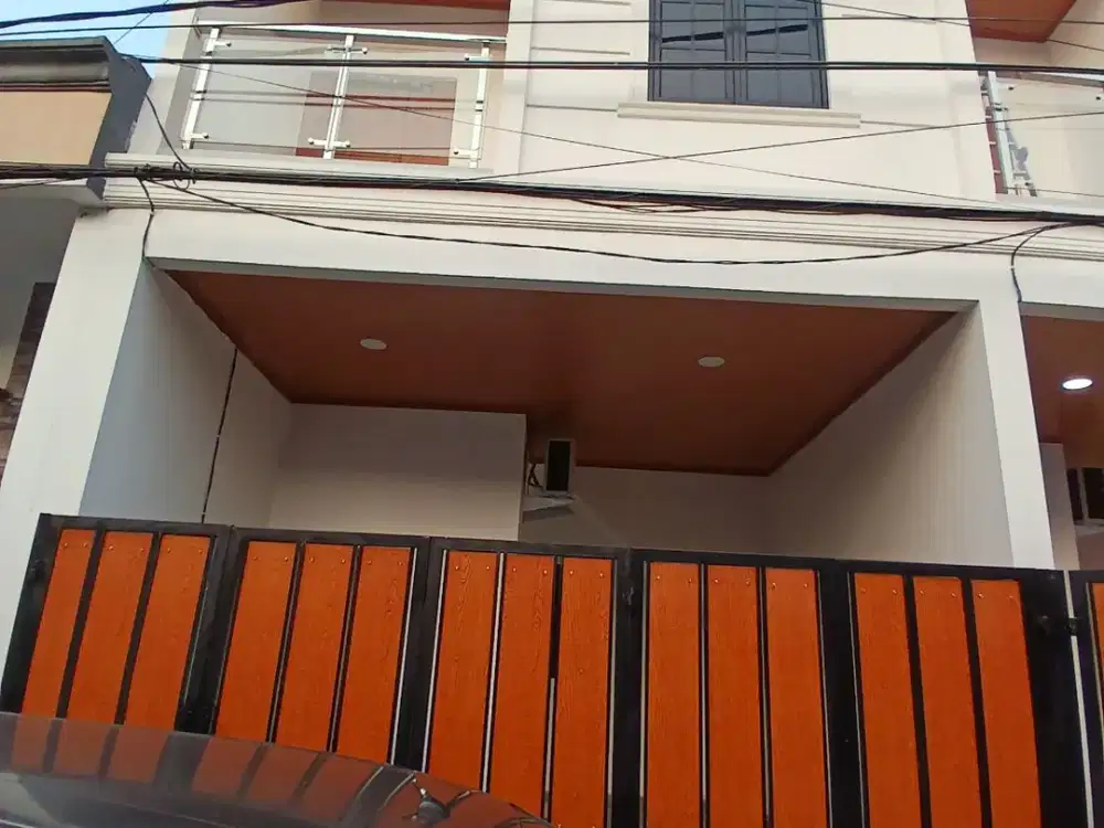 Dijual Rumah 2 Lantai di Poris Indah Blok C