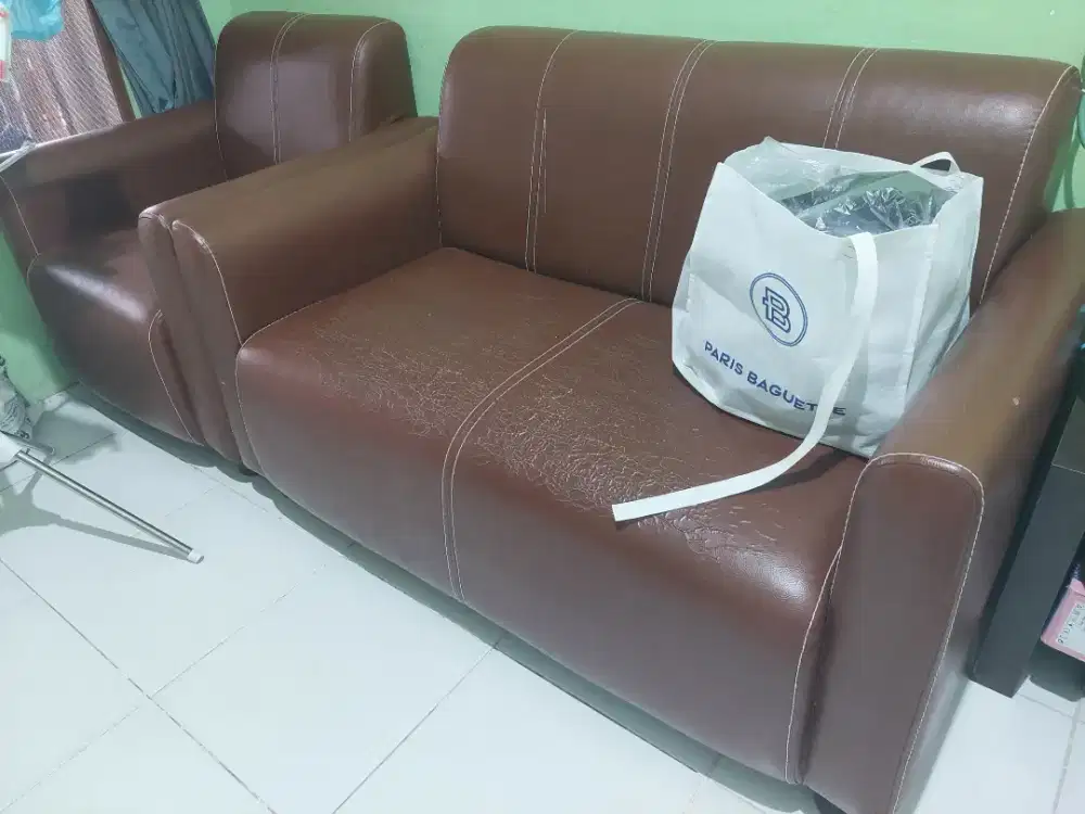 DI JUAL SOPA TAMU + MEJA KACA