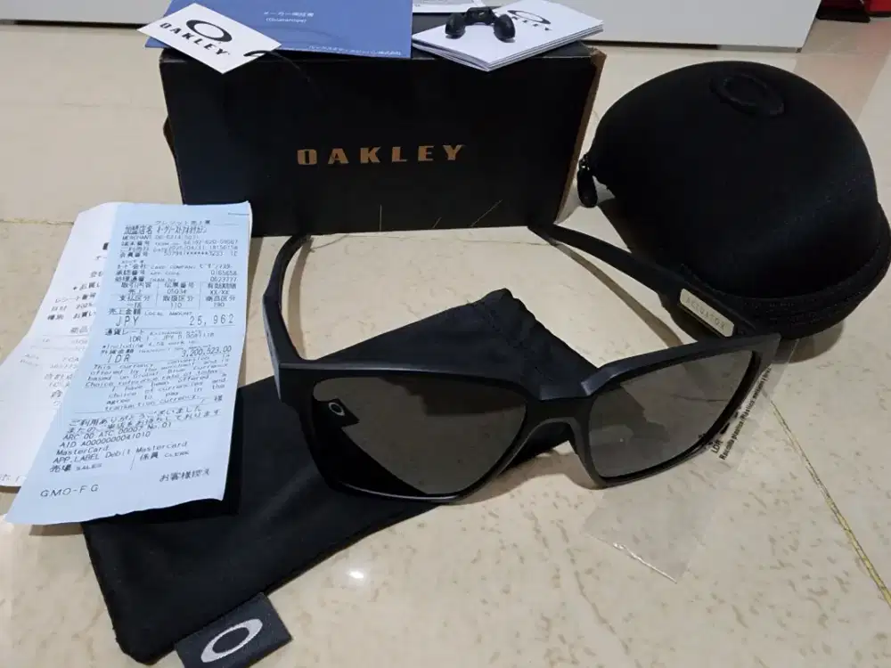 Oakley Actuator SQ USA