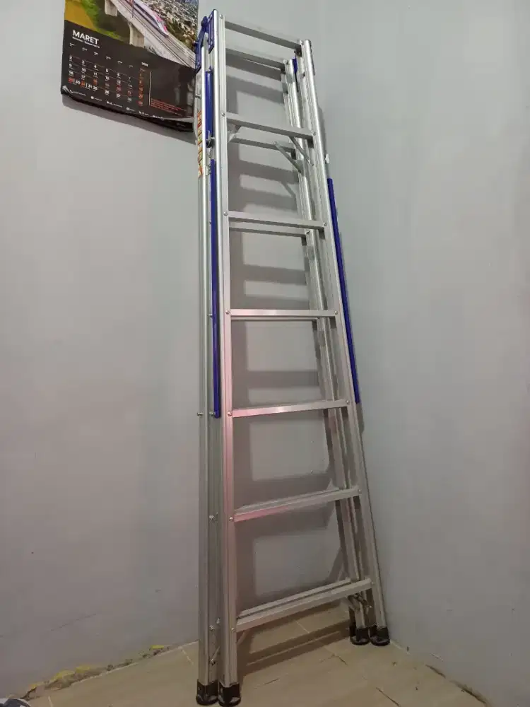 Di jual Tangga lipat