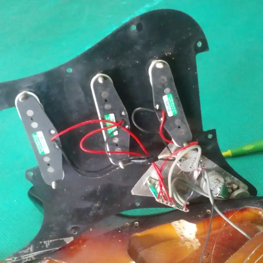 Gitar fender stratocaster alnico