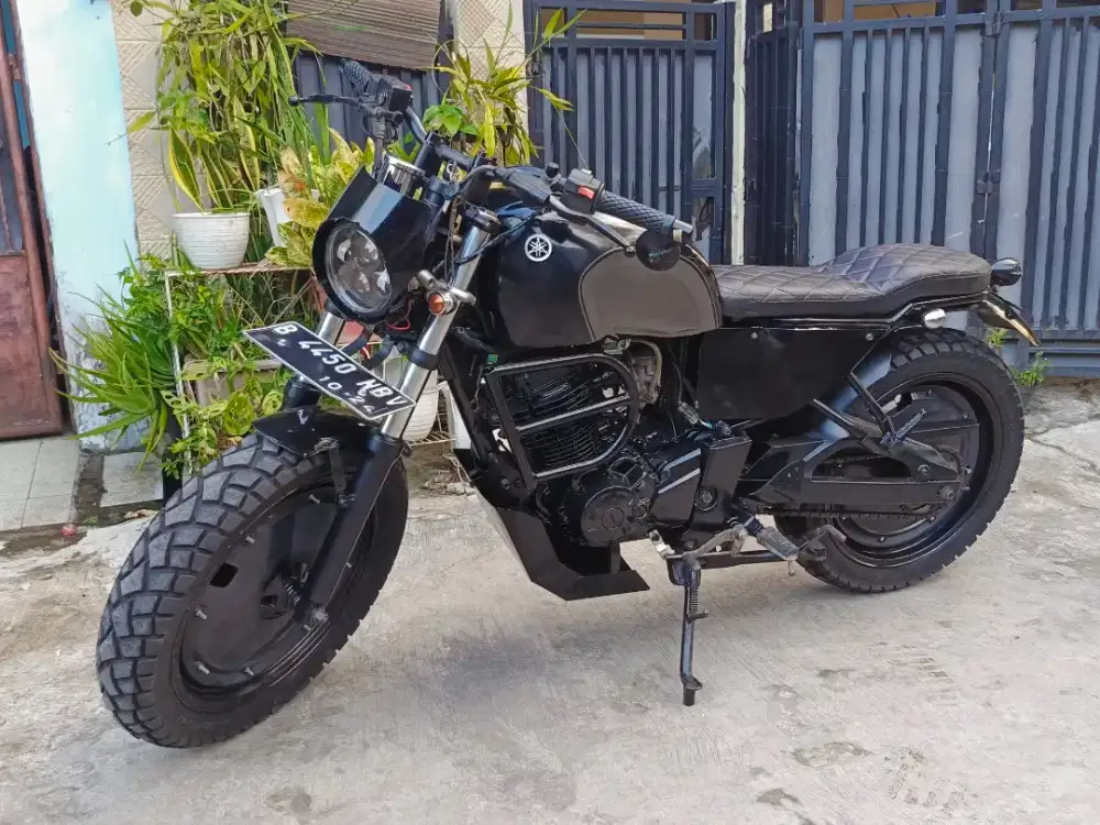 Yamaha Byson 2013 Custom Scrambler / Japstyle
