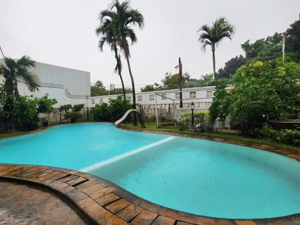 Dijual Cepat Rumah Mewah Private Pool Di Bukit Golf Area Pondok Indah