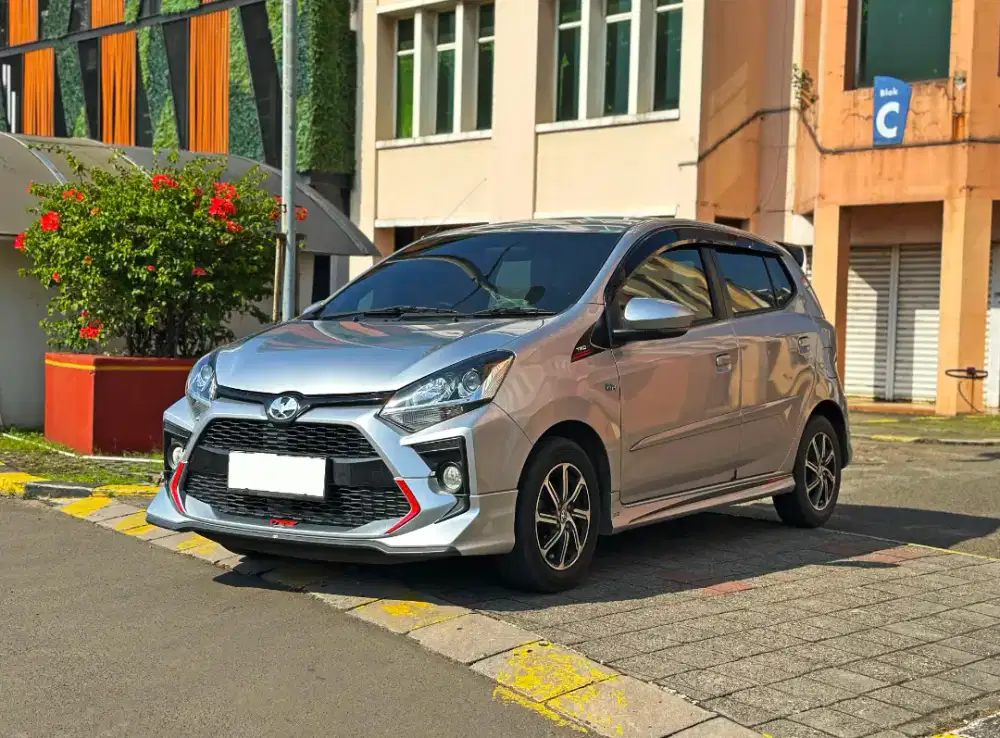 DP minim Agya 1.2 TRD AT 2020 Sportivo matic Silver new toyota