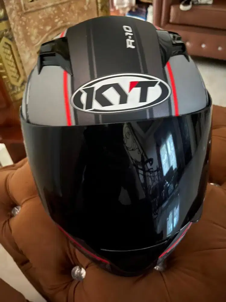 Helm fullface kyt R-10