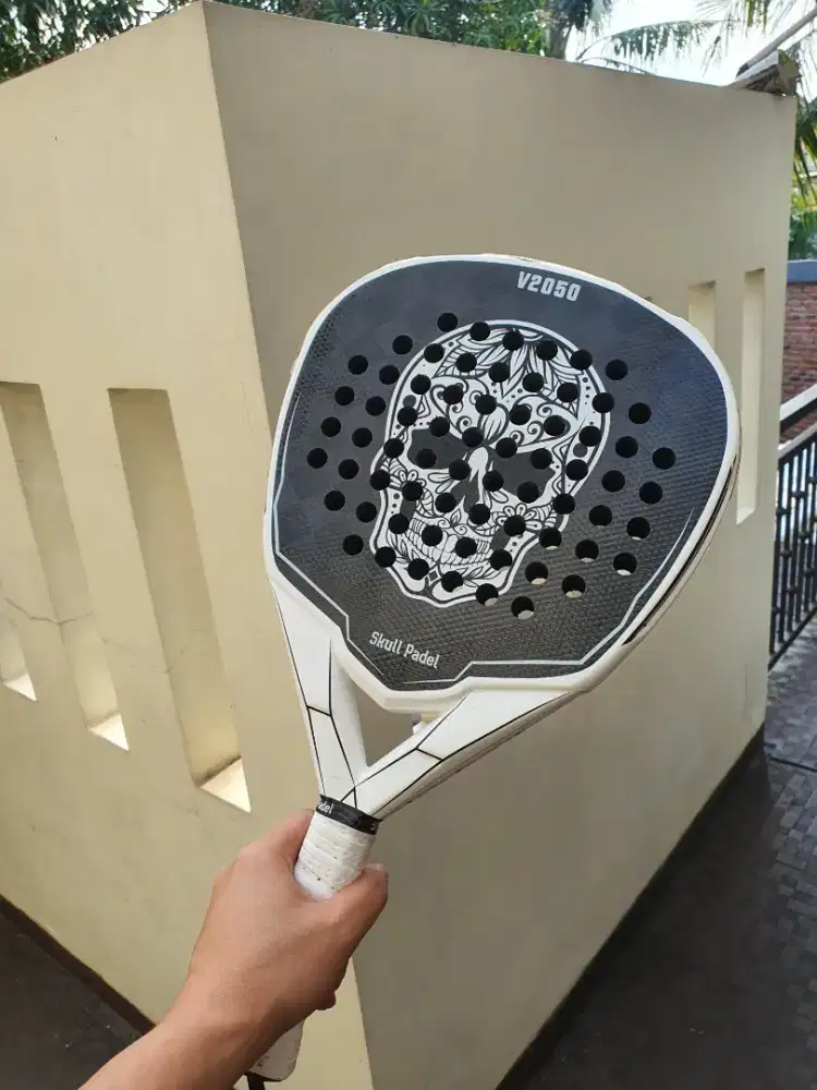 Raket Padel Skull V2050 th 2025