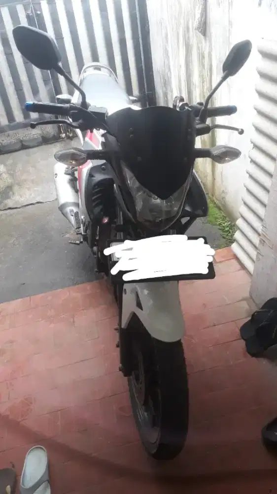 Dijual Motor CB150R StreetFire