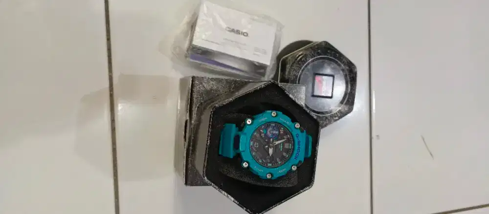 Casio Gshock GA 2200 2adr