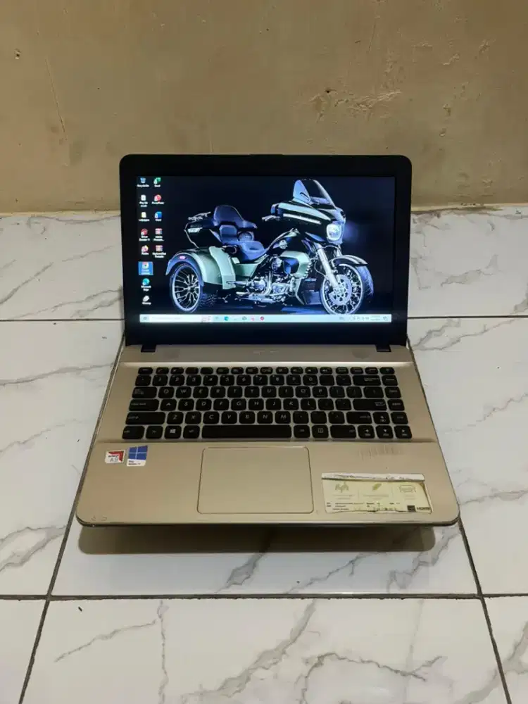 Asus Vivobook X441BA Series Amd A9 Radeon R5 3.1Ghz