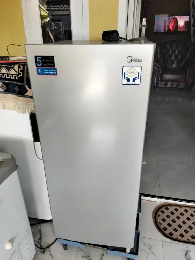 Jual kulkas Midea nego