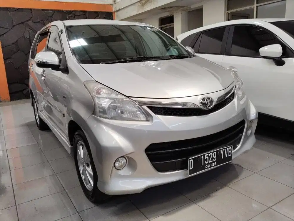 Toyota Avanza Veloz matic 2012