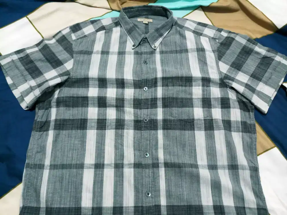 BURBERRY Shirt Ori Likenew Gucci Lv Bally Tumi Louis Vuitton Rolex Bmw
