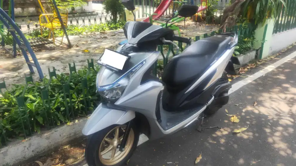 Dijual Yamaha Freego s keyless connected tahun 2024 pajak hidup
