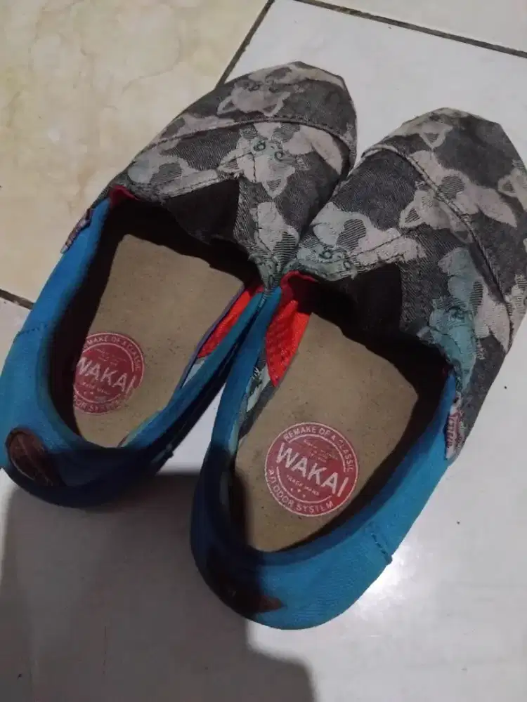 Sepatu anak cwe cwo wakai asli ukuran 31