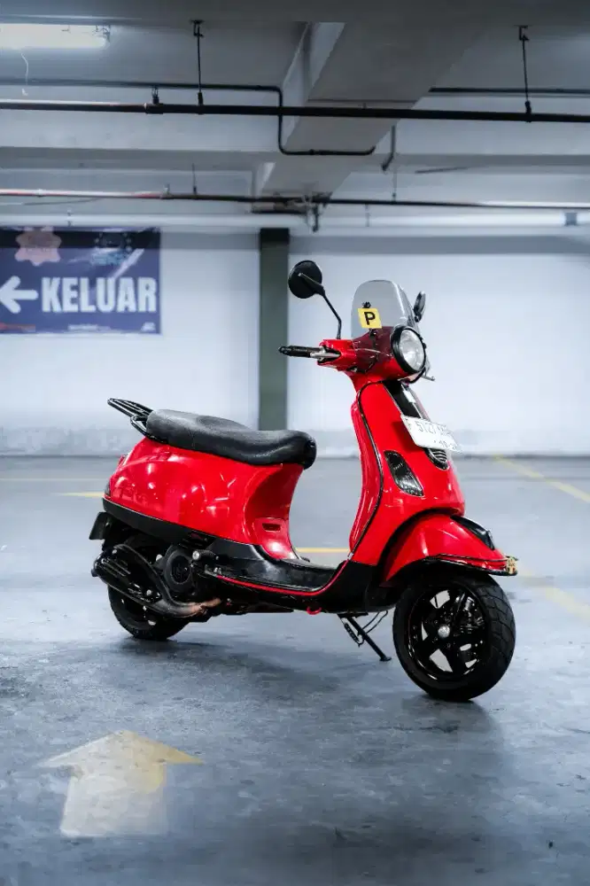 PIAGGIO VESPA LX 150 3VIE 2013 MURAH BERGARANSI