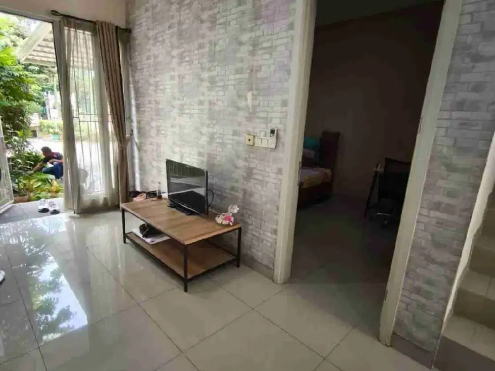 Disewakan Rumah GLC green lake city furnished 6 x 18 hadap utara