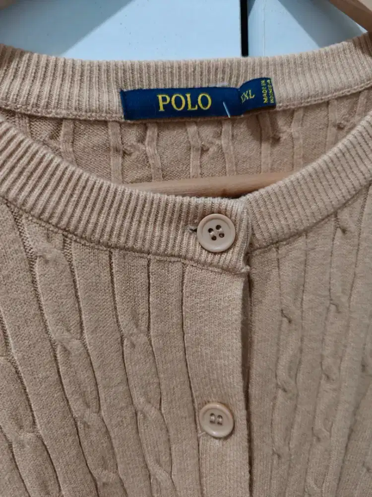 LIKE NEW!! POLO SMALL CABLE KNIT CARDIGAN!!