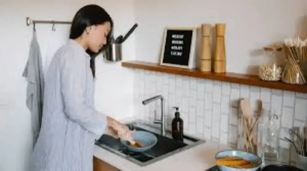 Dibutuhkan segera Asisten rumah tangga