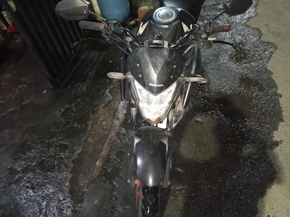 cb 150r street fire 2017