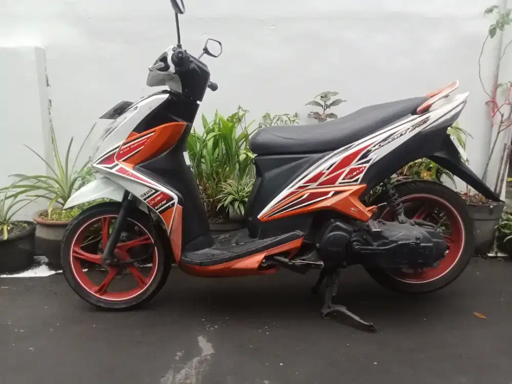 YAMAHA XEON RC 125  TAHUN 2013 MESIN BAGUS SIAP PAKAI KIRCON