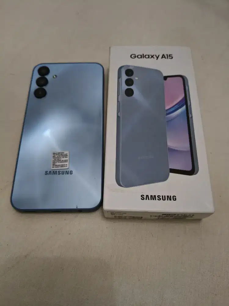 Samsung Galaxy A15 preloved (fullset & pemakaian wanita)