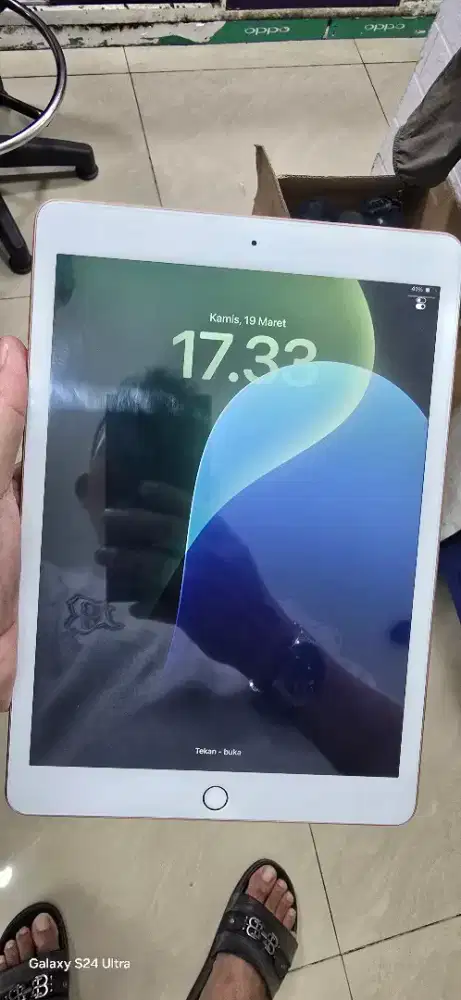 Ipad 7 32gb wifi second komplit mulus