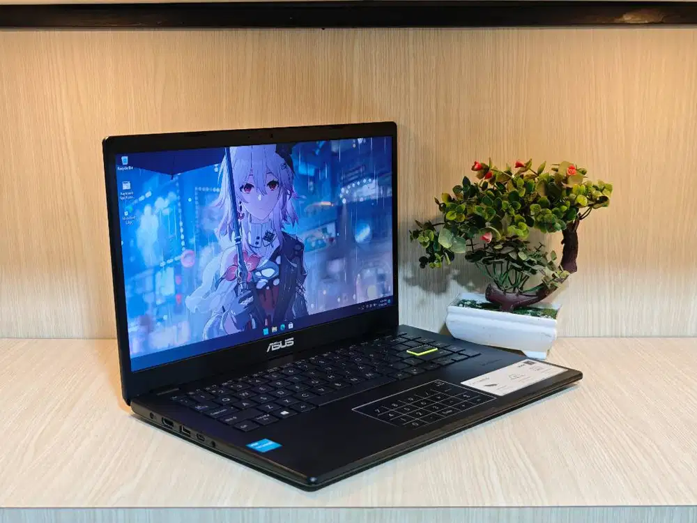 Asus VivoBook E410KAO Laptop Kerja Kuliah Murah Body Slim Ringan Murah