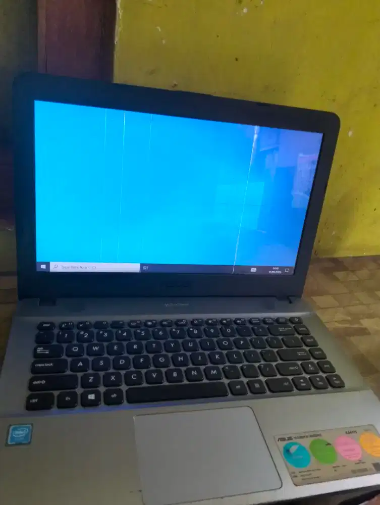 Laptop asus X441N ram 2 HDD 500