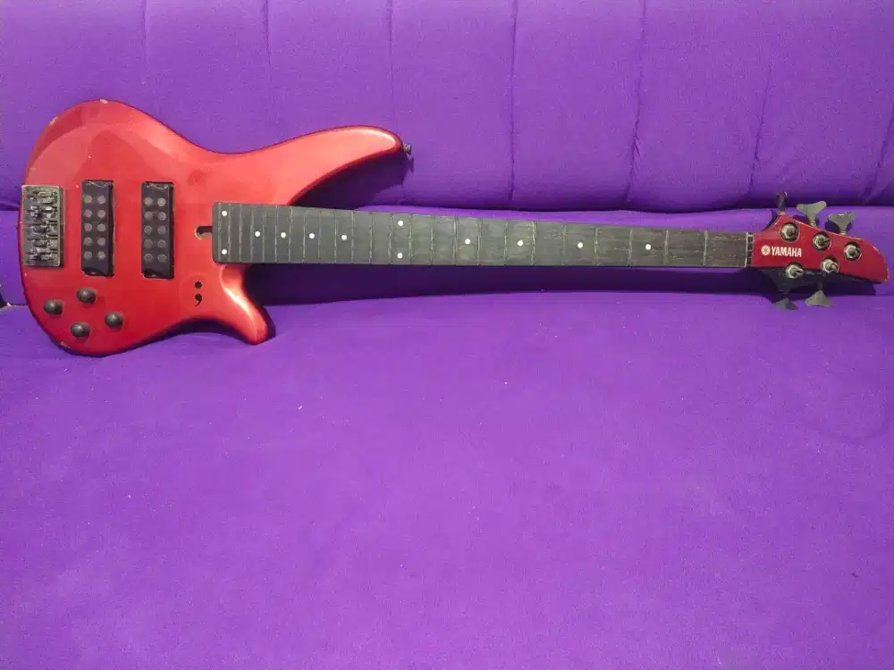 Bass yamaha rbx 375