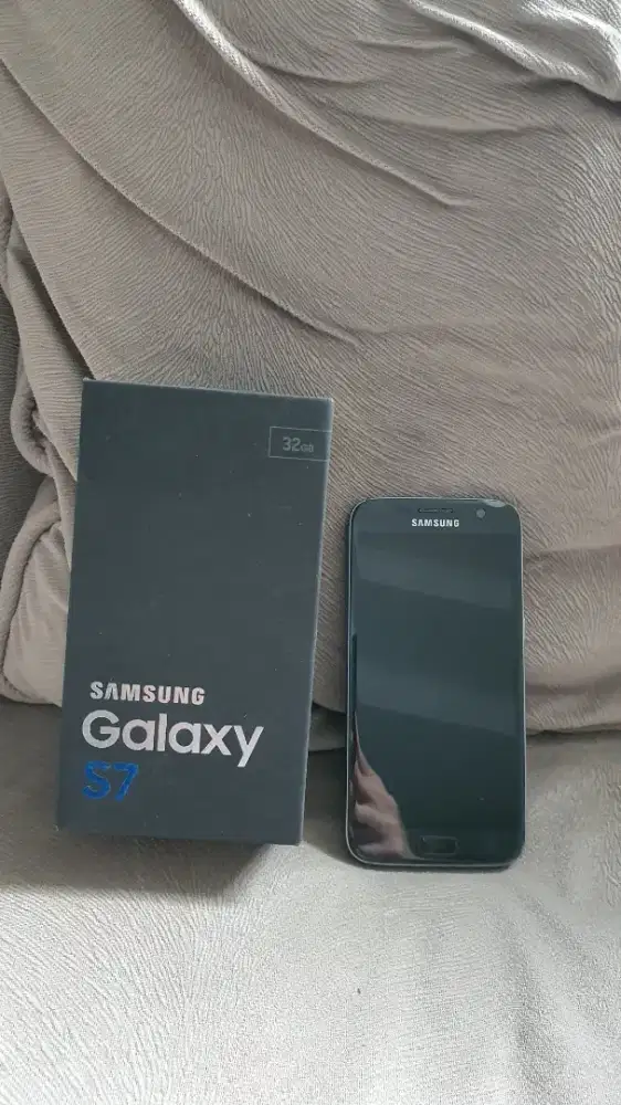 Dijual HP Samsung S7 Flat