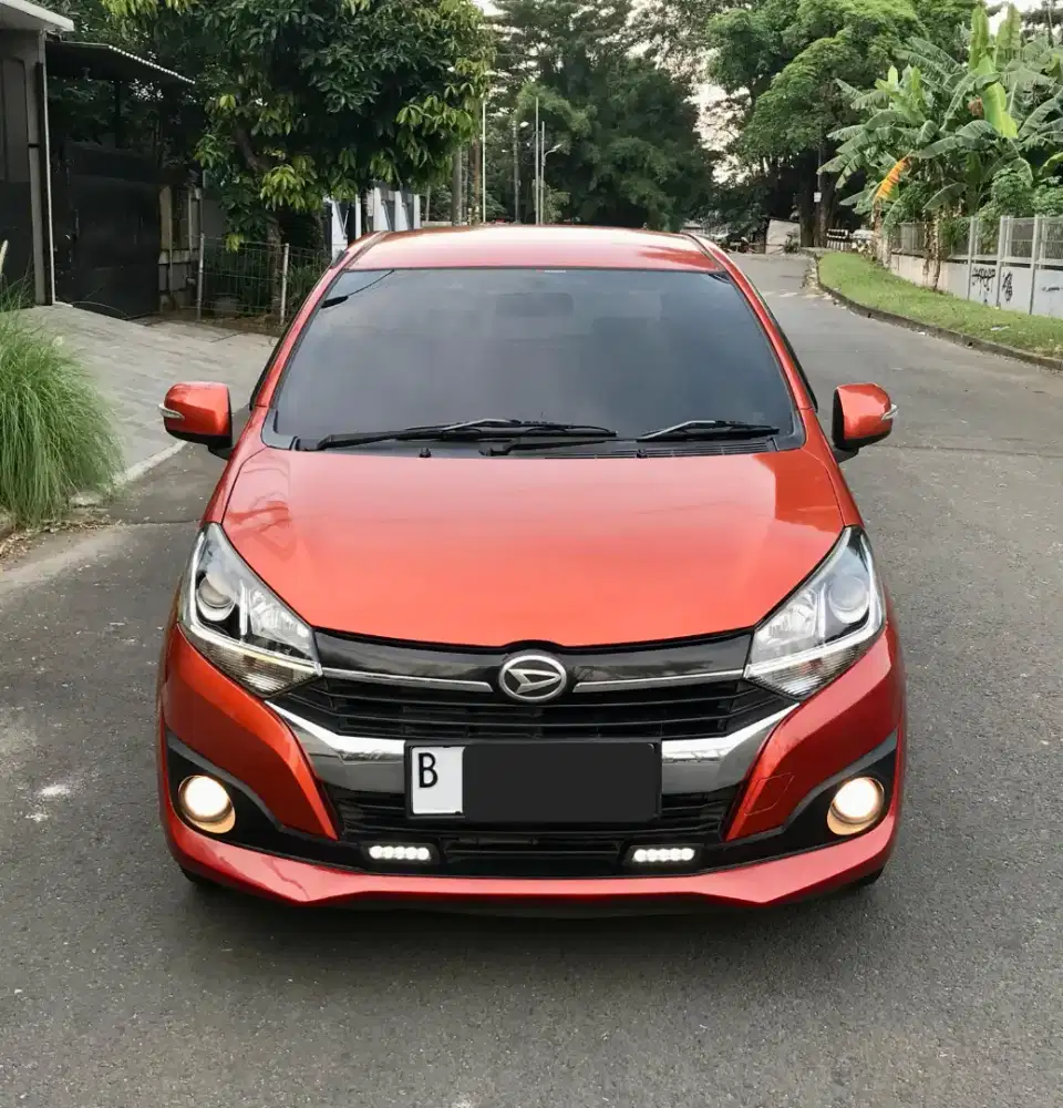 [KM 60RB] Daihatsu Ayla 1.2 R Matic 2018 Orange Siap Pakai