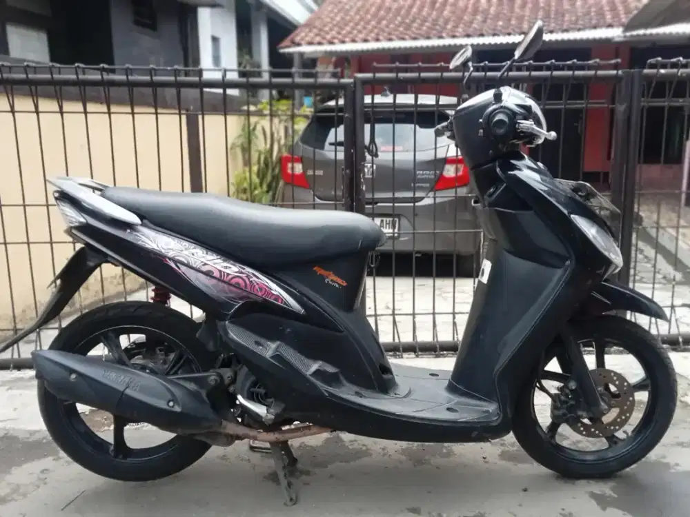 Mio Tahun 2012 hitam Carburetor