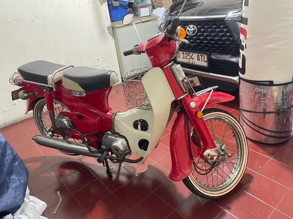 Honda c70 pispot 1973