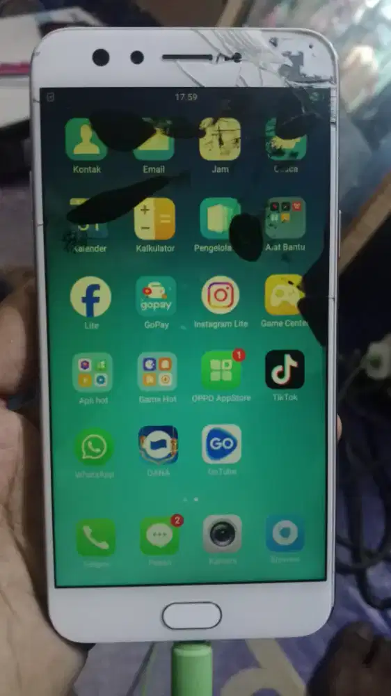 Oppo f3 ram4/64  minus LCD tompel