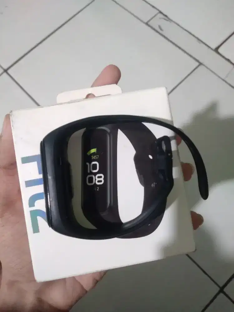 Samsung Fit 2 smartwatch